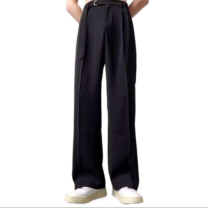 黒コーデ ハイウエストワイドレッグベルテッドパンツ