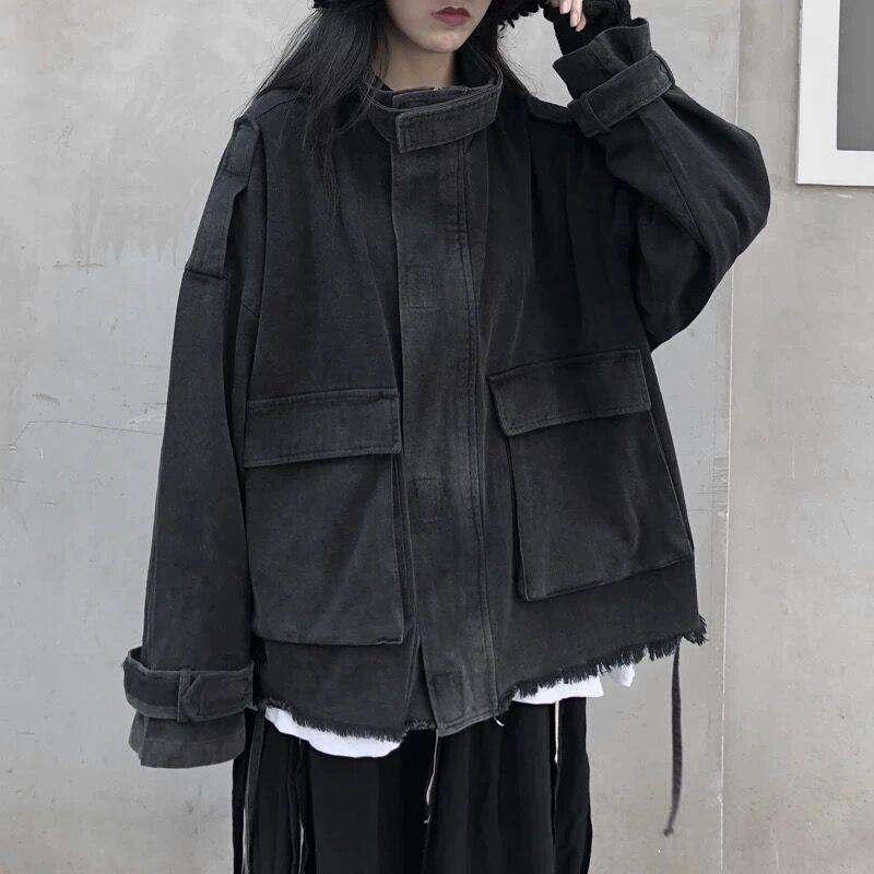 黒コーデ オーバーサイズフリンジジャケット