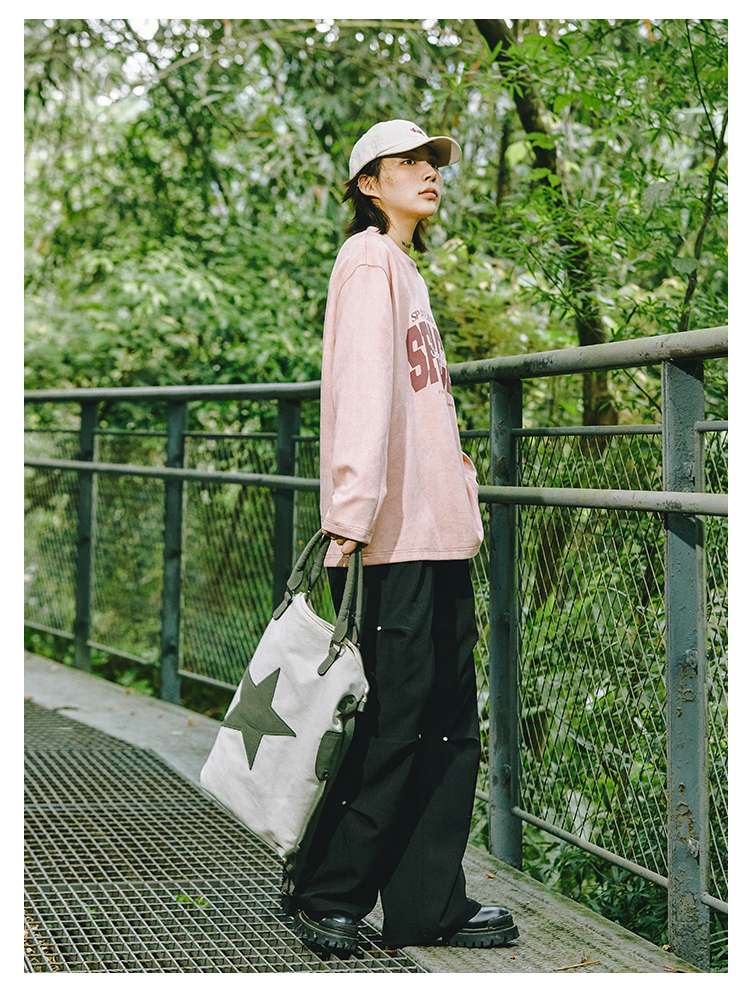 黒コーデ ワイドレッグカーゴパンツ - アーバンストリート