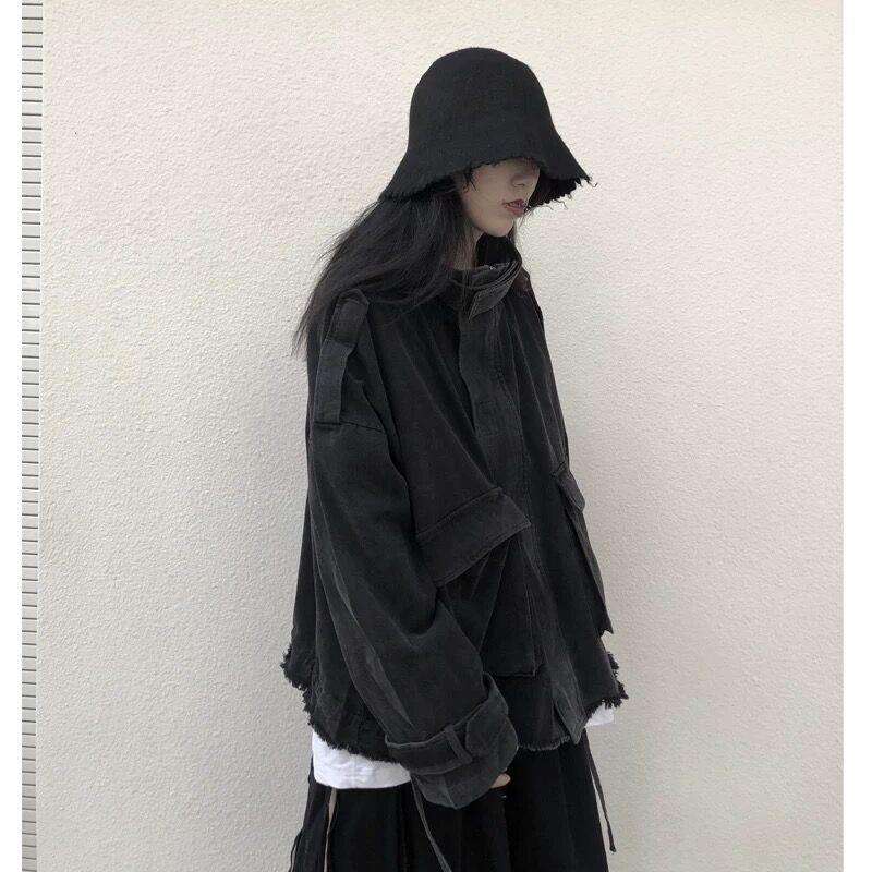 黒コーデ オーバーサイズフリンジジャケット