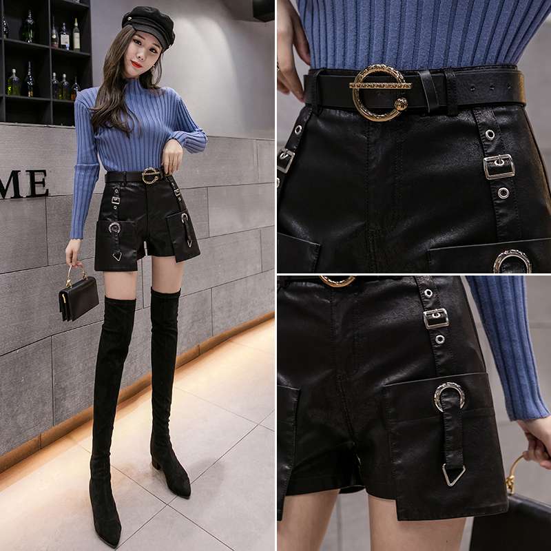 黒コーデ エッジィレザーショートパンツ