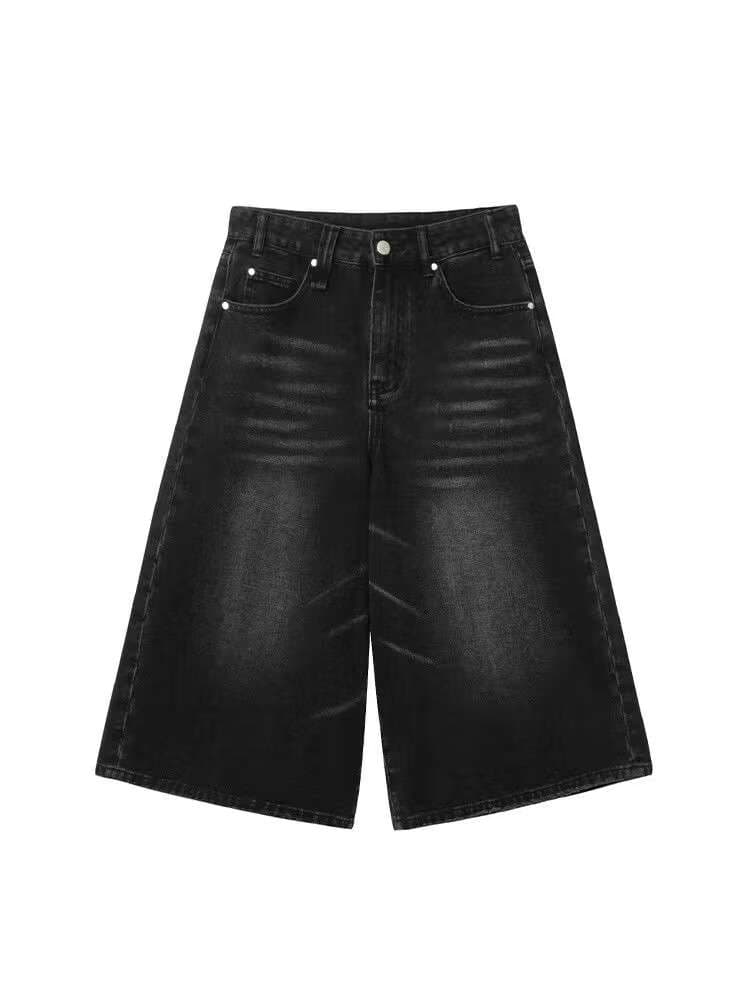 黒コーデ オーバーサイズ ワイドデニムパンツ
