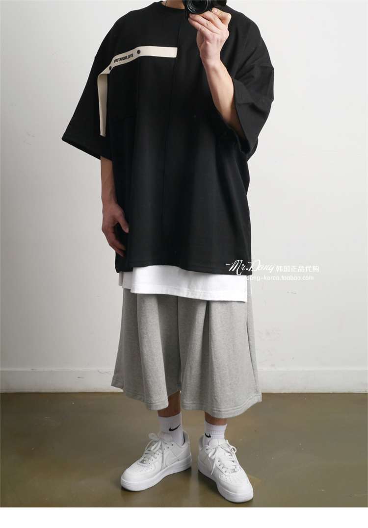 黒コーデ モダンストリートオーバーサイズTシャツ