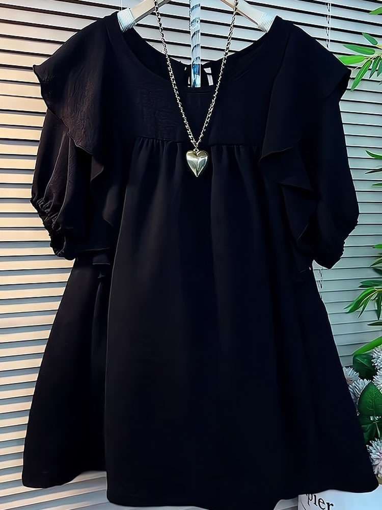 黒コーデ フリルショルダー ハートネックレス付き ブラックトップス