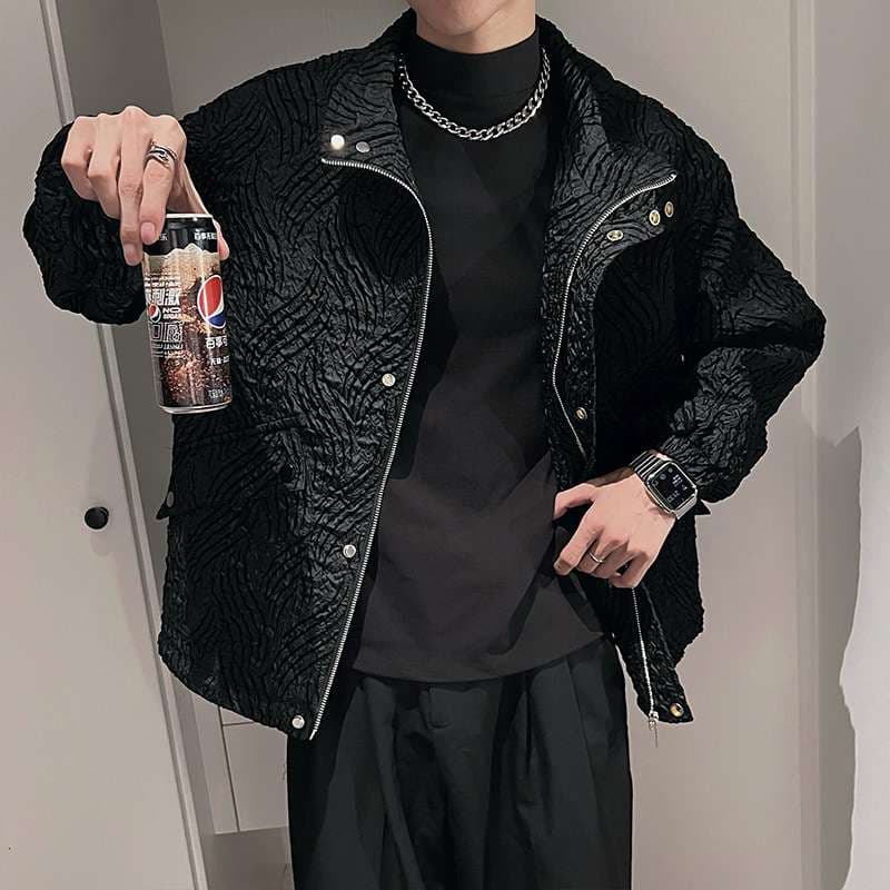 黒コーデ テクスチャード ジャケット
