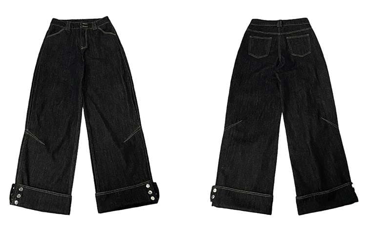 黒コーデ オーバーサイズ・デニムカーゴパンツ