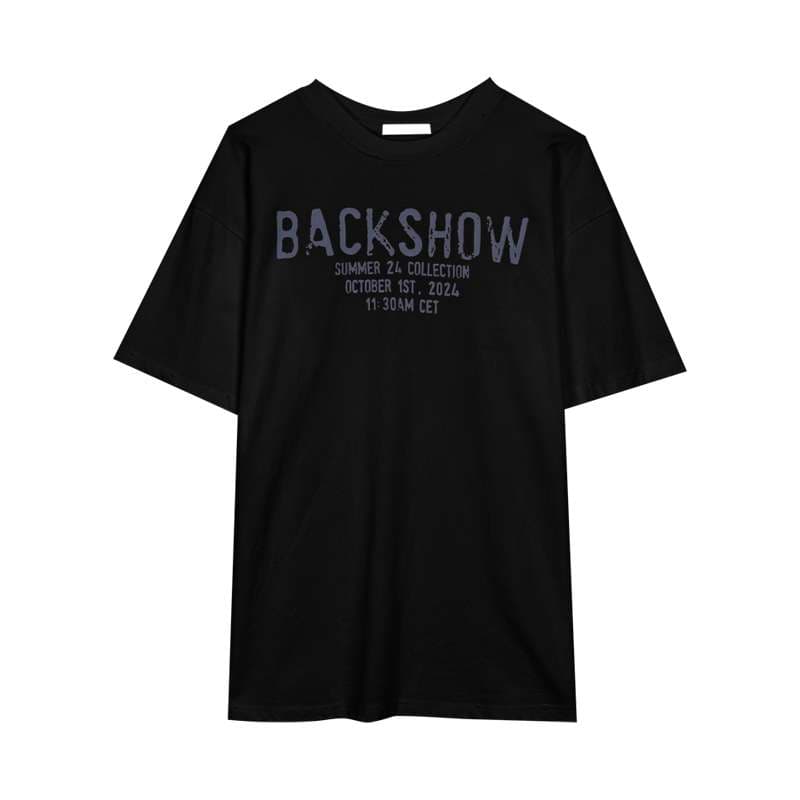 黒コーデ バックショウ オーバーサイズ Tシャツ