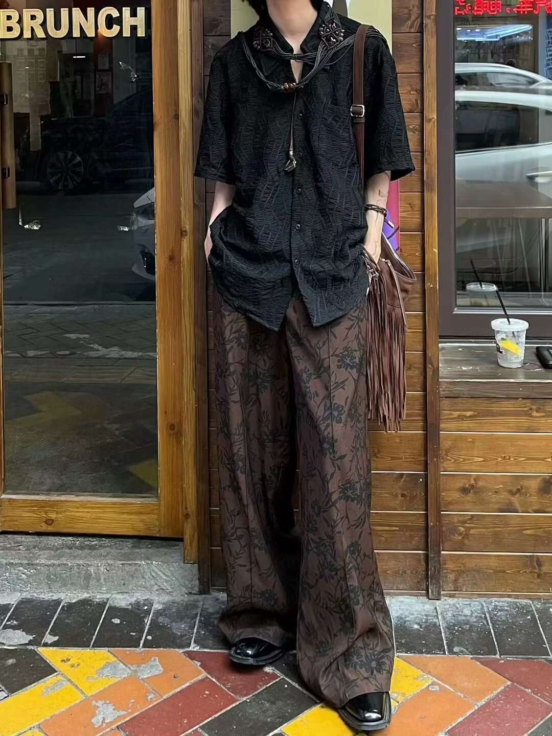 黒コーデ モードスパイダーウェブオーバーサイズシャツ