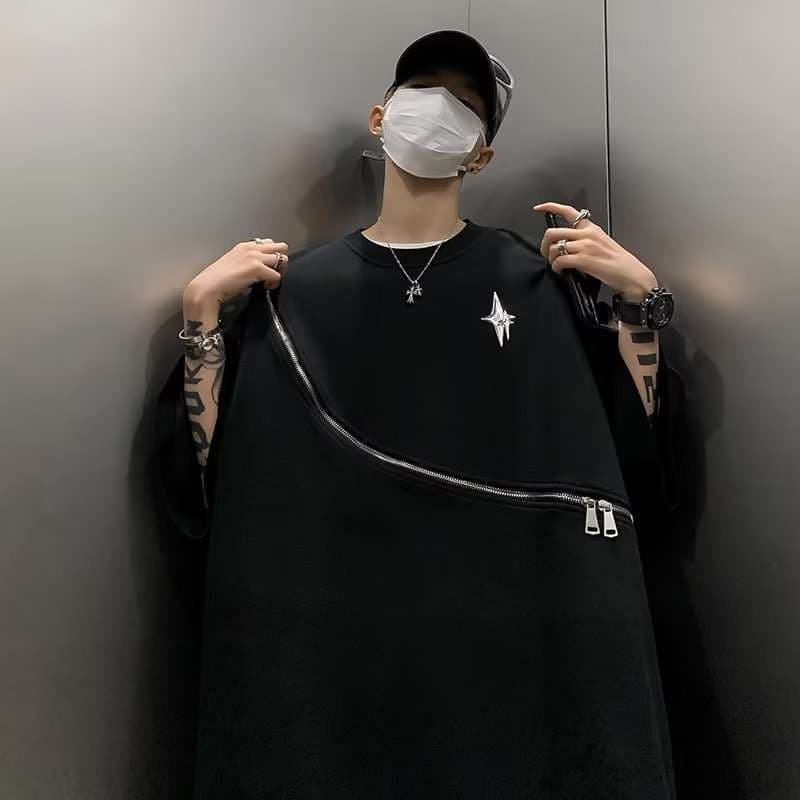 黒コーデ ジップライン ストリートゴシックTシャツ
