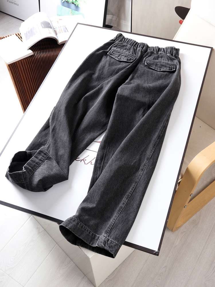 黒コーデ ヴィンテージ風ワイドデニムパンツ